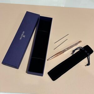 Swarovski Crystalline ballpoint pen Rose Gold